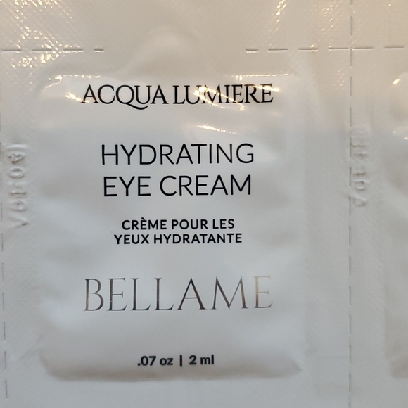 Skin care sample set - Picture 4 of 5